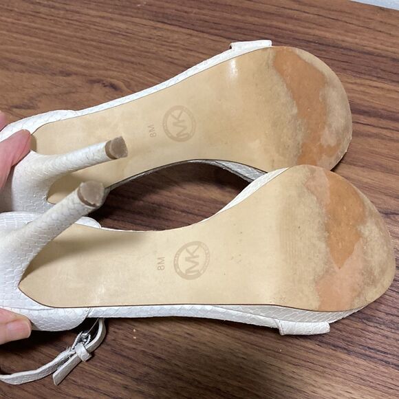 Michael Michael Kors Hutton White Embossed Ankle Strap Sandals. Size 8. - Picture 6 of 10
